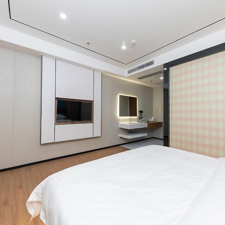 Guangzhou Haiyue Hotel Экстерьер фото